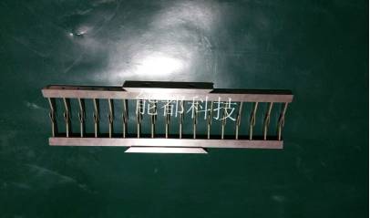  设备封头、切刀等